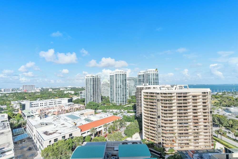Фото Miami Vacation Rentals - Coconut Grove