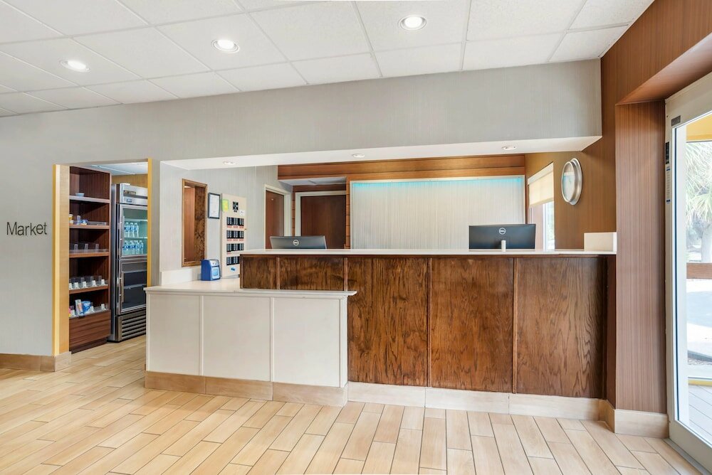 Фото Fairfield Inn Pensacola