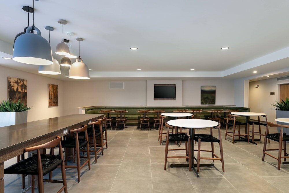 Фото Fairfield Inn by Marriott Savannah Airport