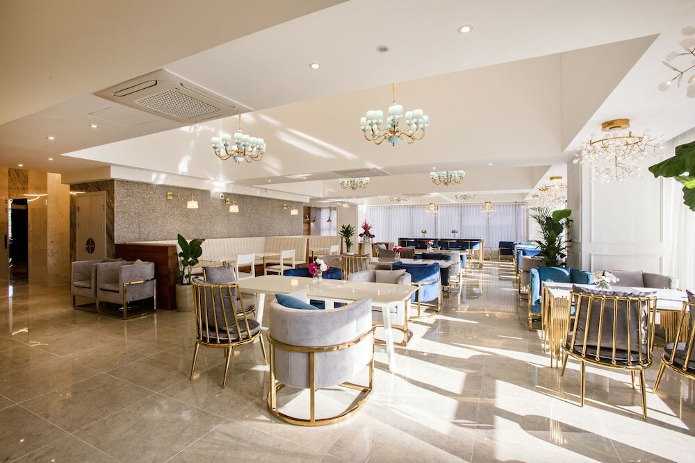 Фото Baymond Hotel