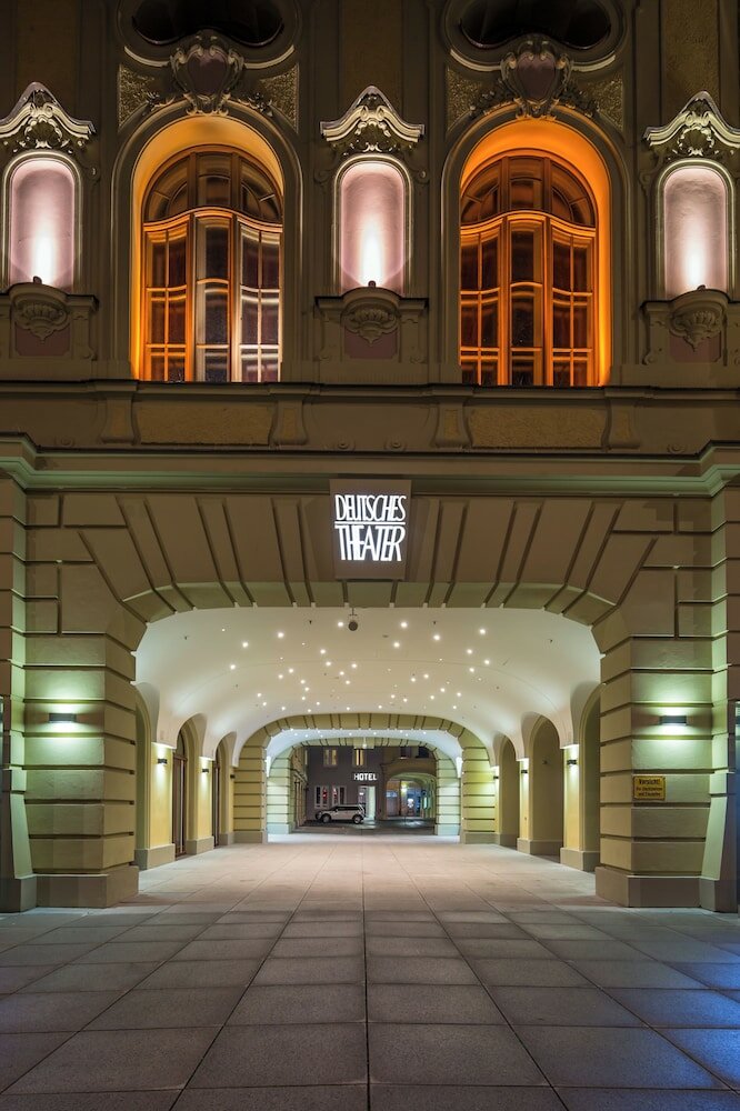 Фото Hotel Deutsches Theater
