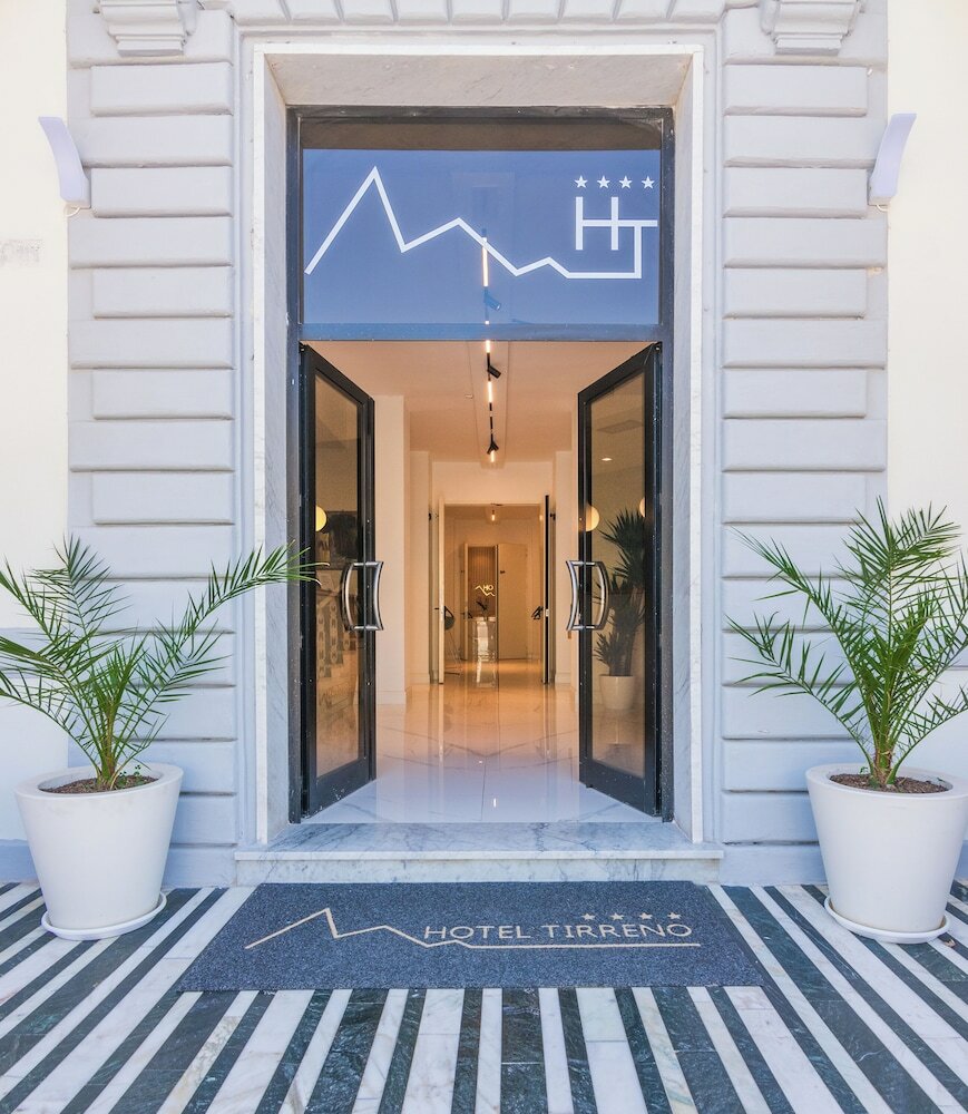 Фото Hotel Tirreno