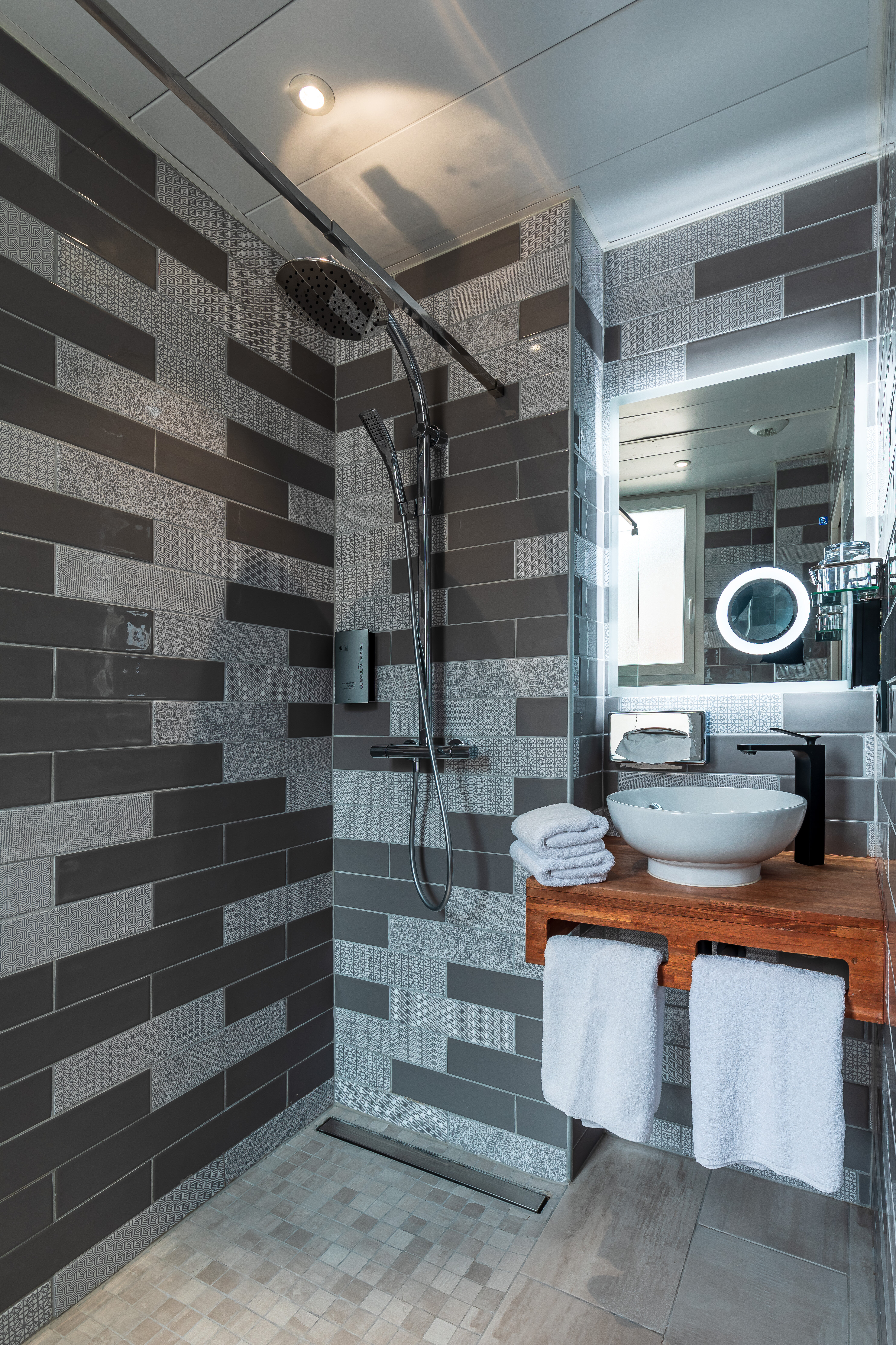 Фото Hôtel de Bellevue 