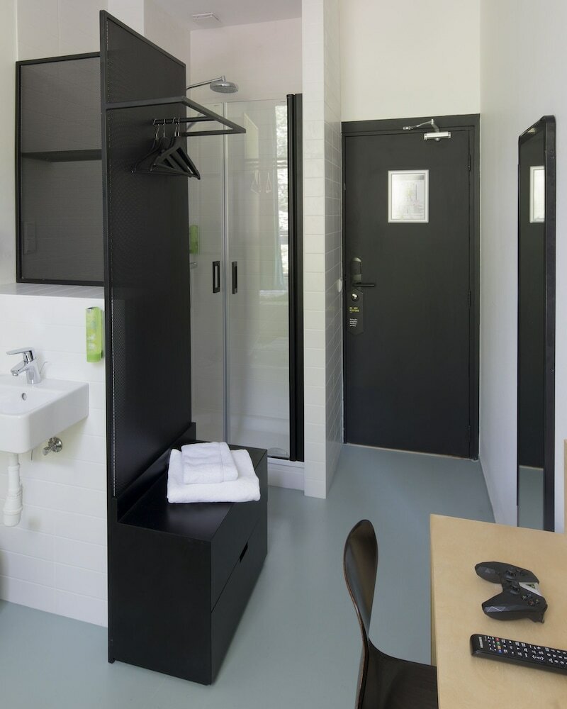 Фото The Arcade Hotel