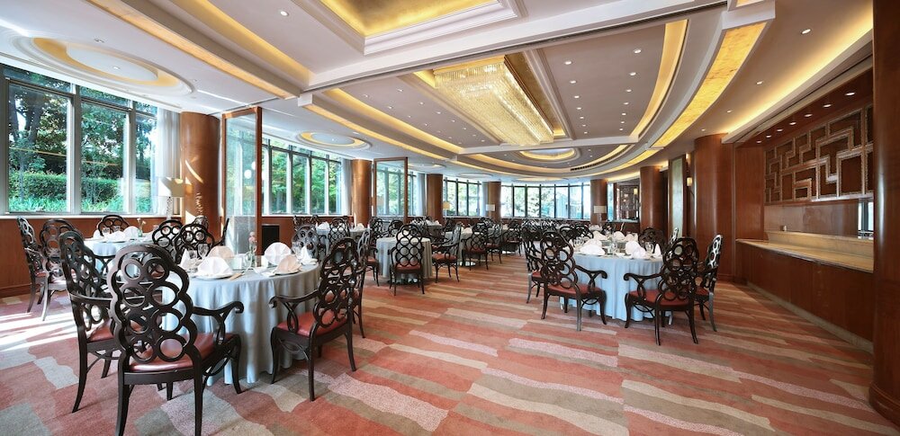 Фото Dongjiao State Guest Hotel