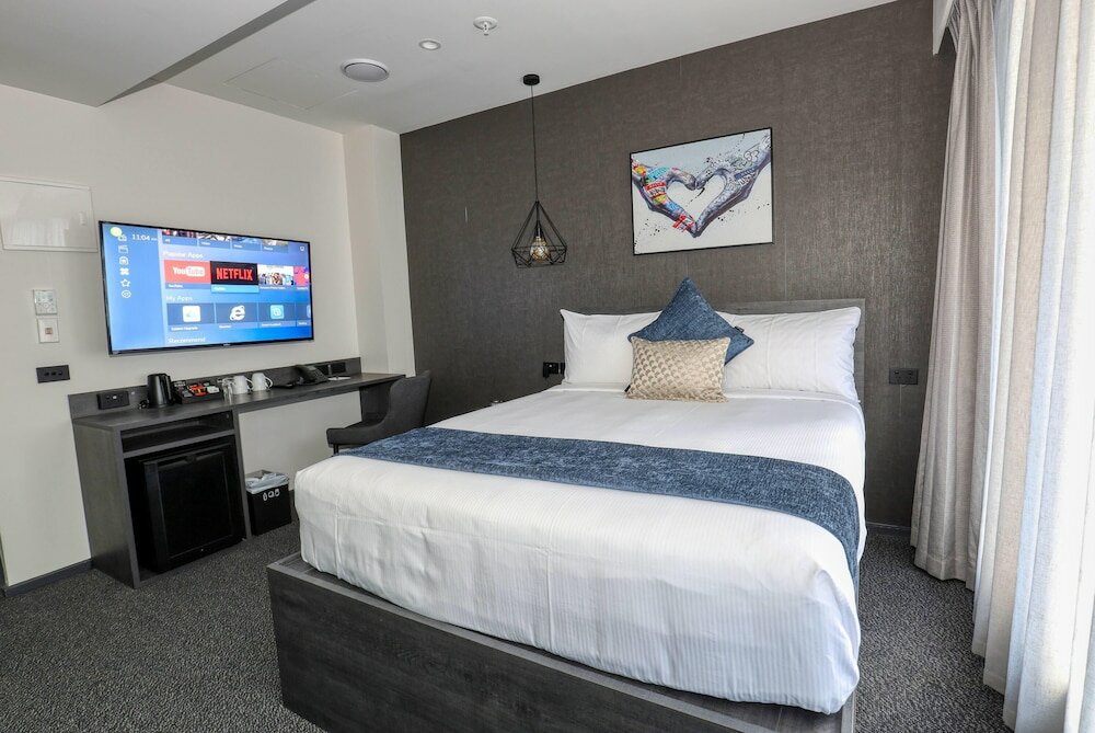 Фото Microtel by Wyndham Wellington