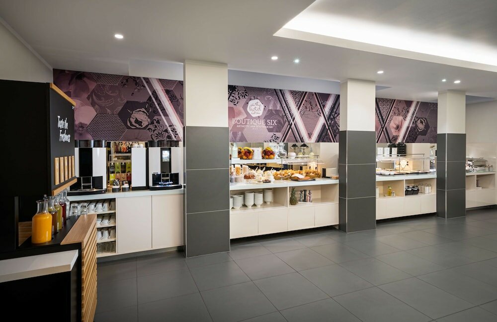 Фото отеля 4