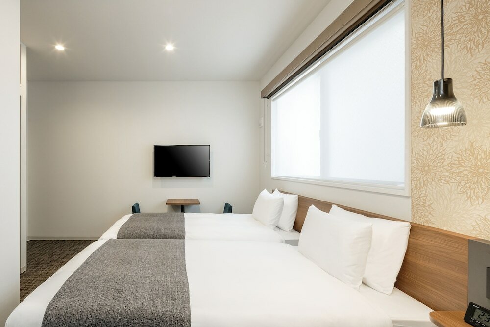 Фото M's Hotel Nijojo Oike