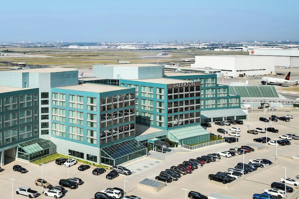 Фото Sheraton Gateway Hotel In Toronto International Airport