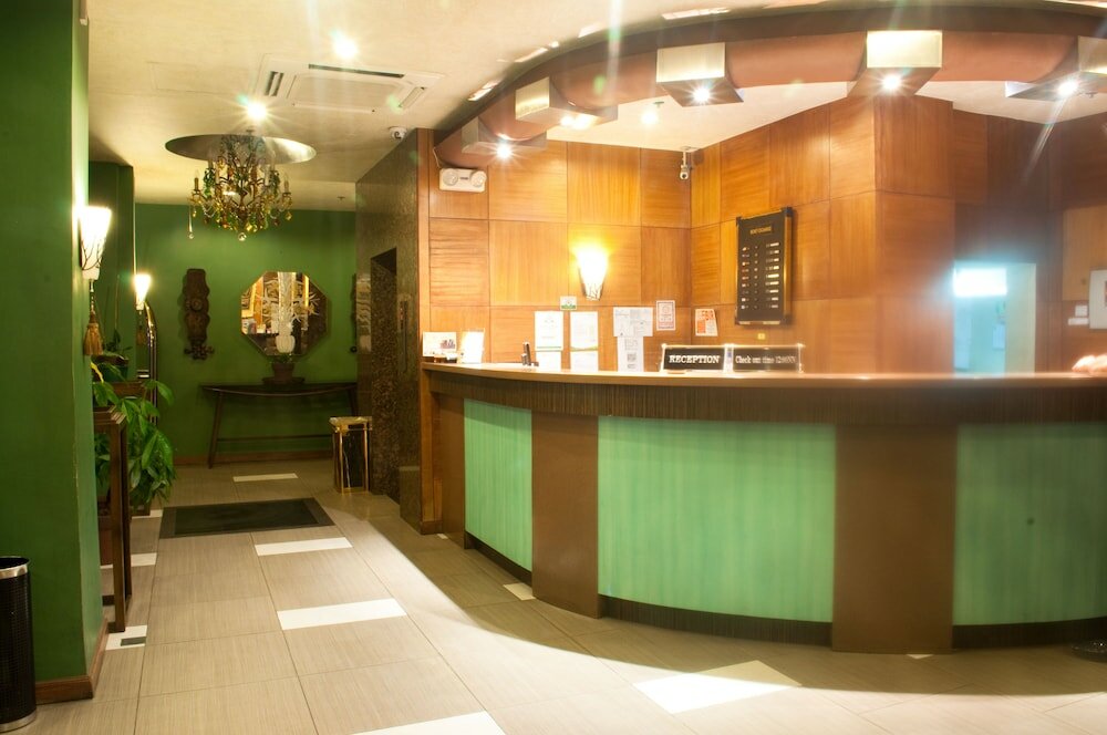 Фото Pearl Lane Hotel