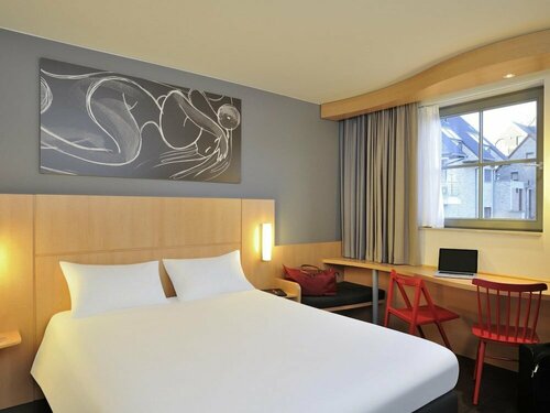 Внешний вид отеля Hotel ibis De Panne в Де-Панне, фото 2