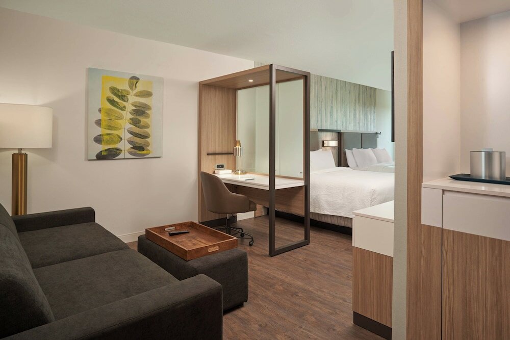 Фото SpringHill Suites by Marriott Orlando Lake Nona