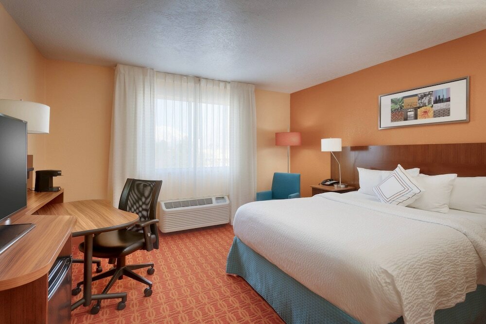 Фото Fairfield Inn by Marriott Provo