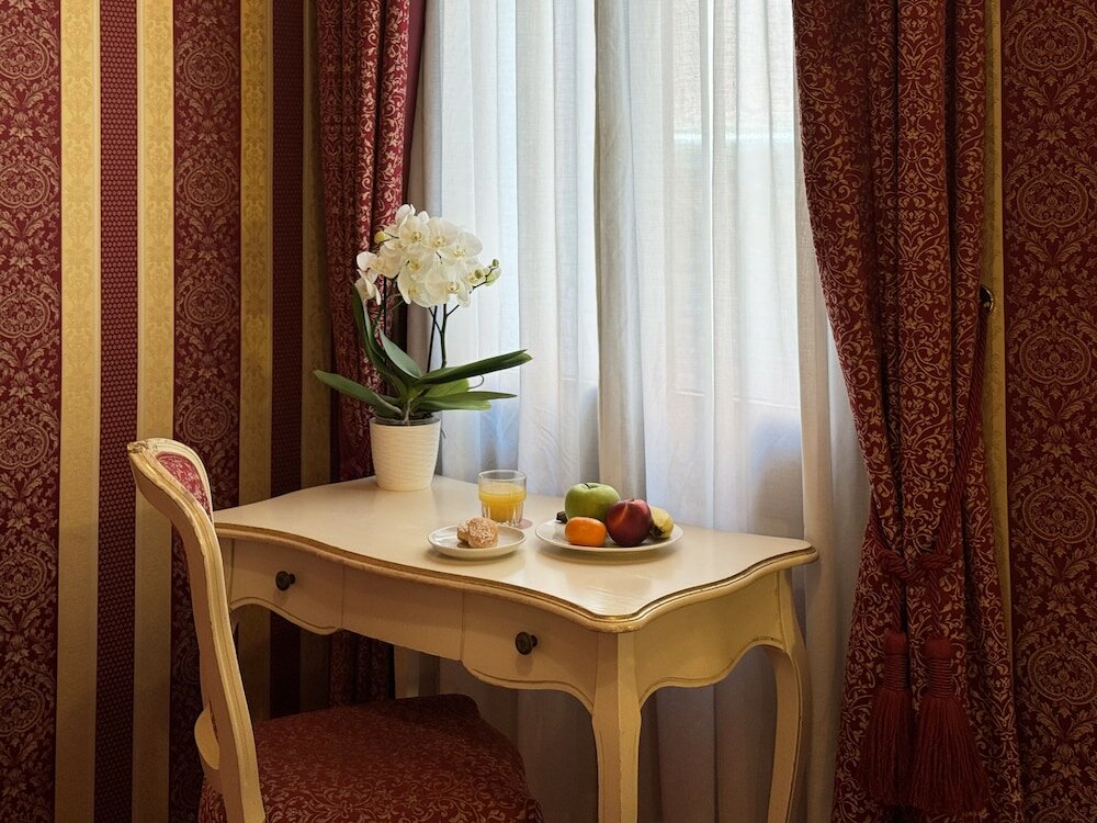 Фото Hotel Alcyone