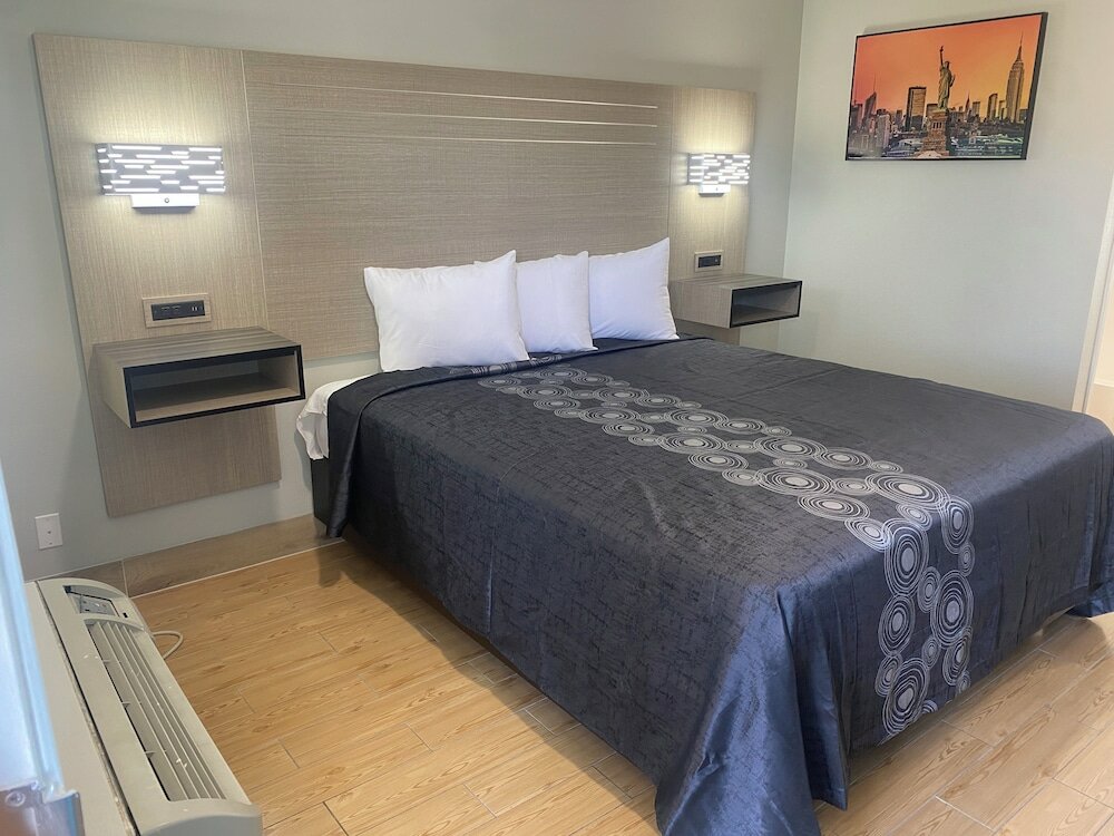 Фото Mayfair Inn