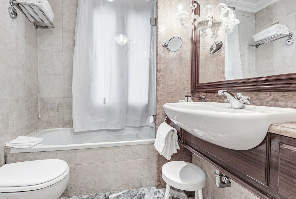 Фото Hotel Antiche Figure