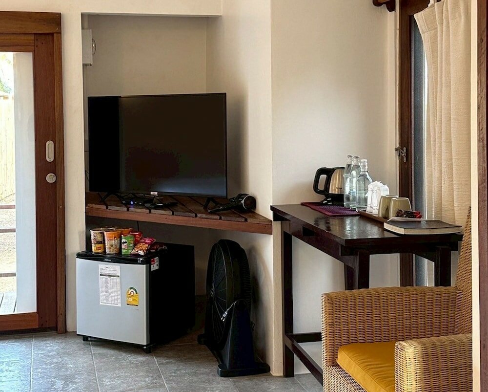 Фото Chumphon Cabana Resort