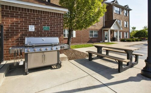 Гостиница Towneplace Suites by Marriott Detroit Livonia в Кантоне