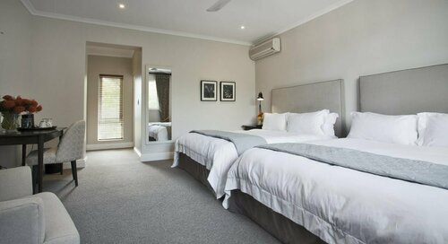 Внешний вид отеля Sugarbird Manor at Protea Heights Farm в Муниципалитете Стелленбоше, фото 2