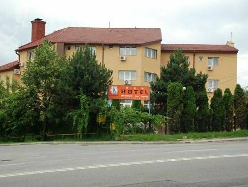 Гостиница Liliacul в Клуже