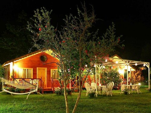 Гостиница Lukkies Lodge Cirali в Кумлудже