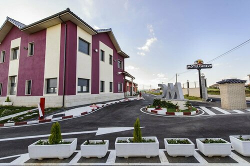 Гостиница Motel Cancún Avilés в Авилесе