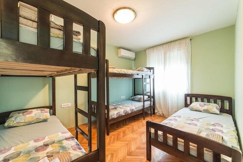 Хостел Q Beds Rooms and more Podgorica в Подгорице
