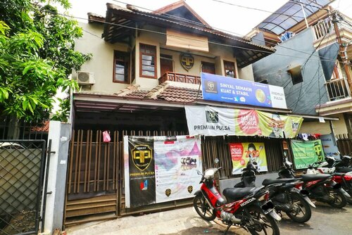 Premium Senen Guesthouse