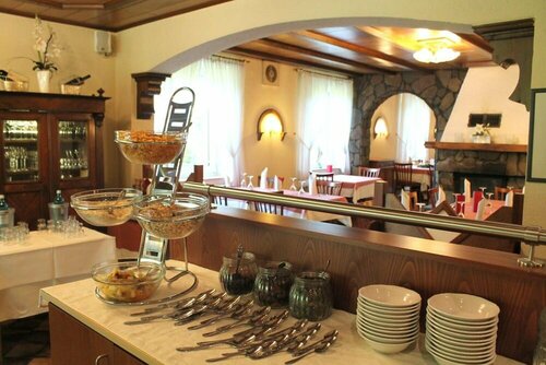 Гостиница Hotel und Restaurant Eurohof в Мёрсе
