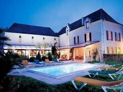 Гостиница Logis Hostellerie des Ducs в Марманде