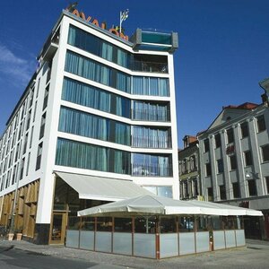 отель Avalon Hotel