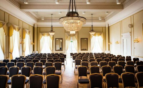 Гостиница Grand Hotel Alingsås в Лене Вестра-Гёталанд