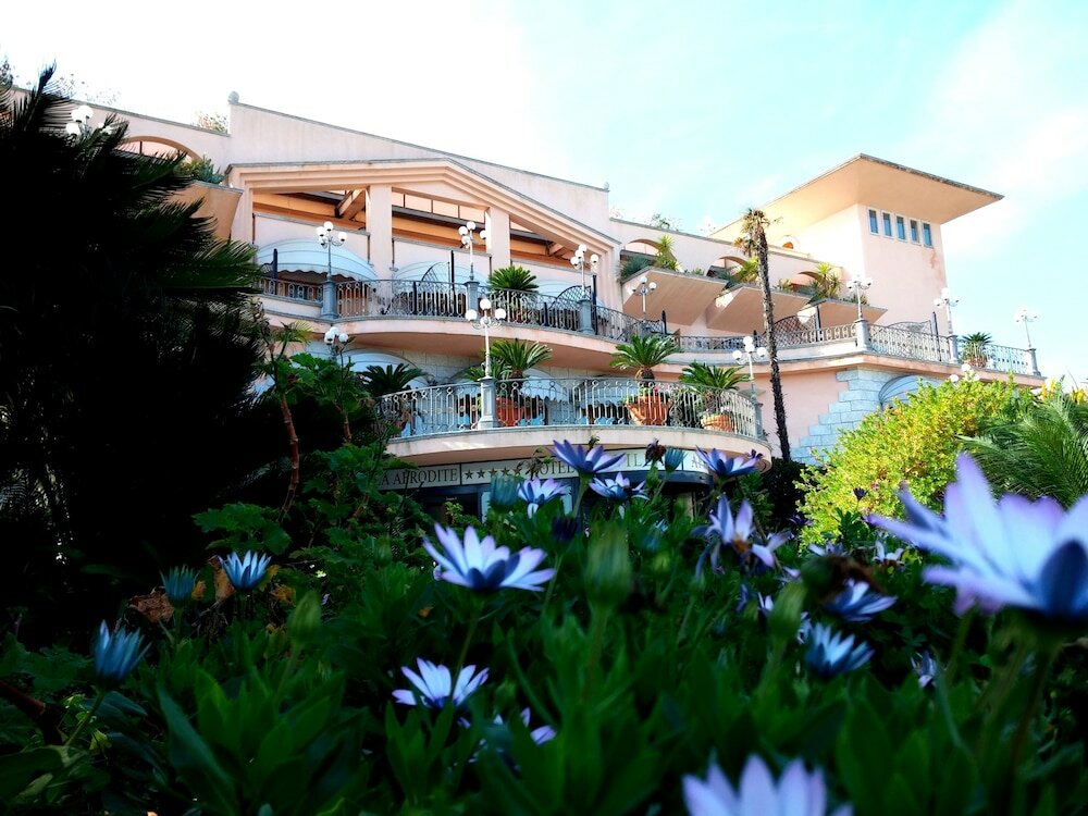 Фото Villa Afrodite Hotel