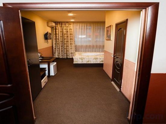 Фото Mildom Express