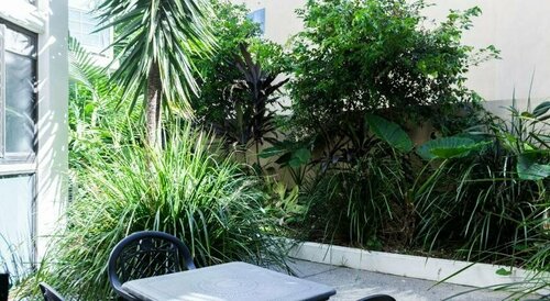 Гостиница Bayview Beachfront Apartments в Байрон-Бэе