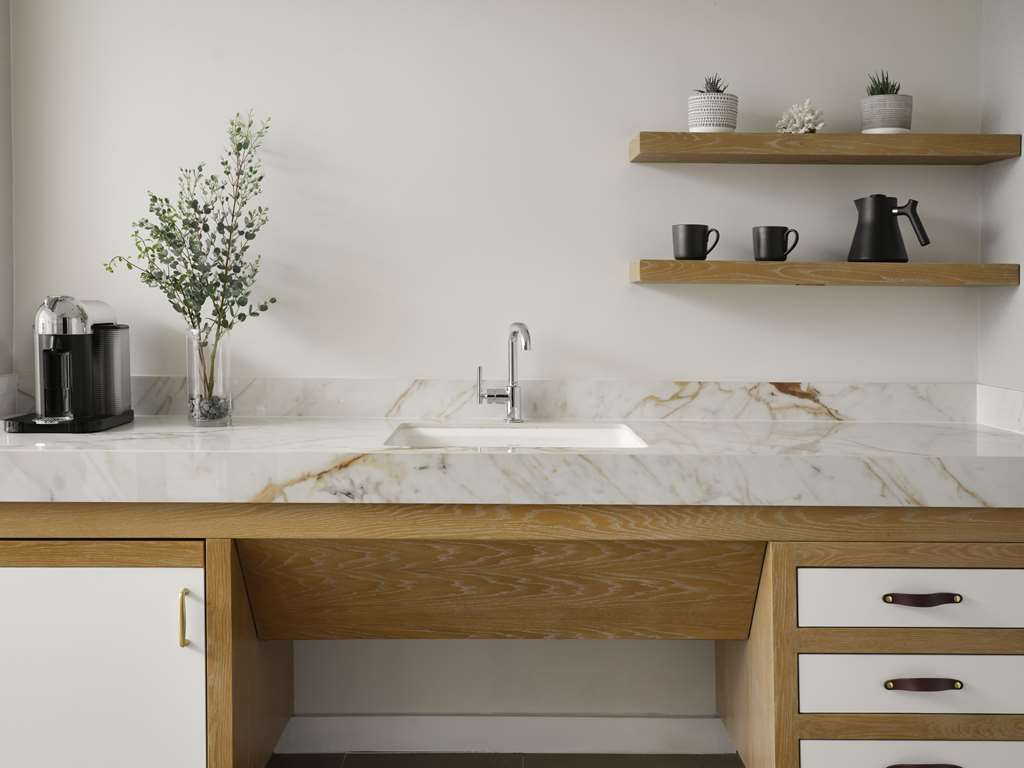 Фото Hotel La Jolla, Curio Collection by Hilton