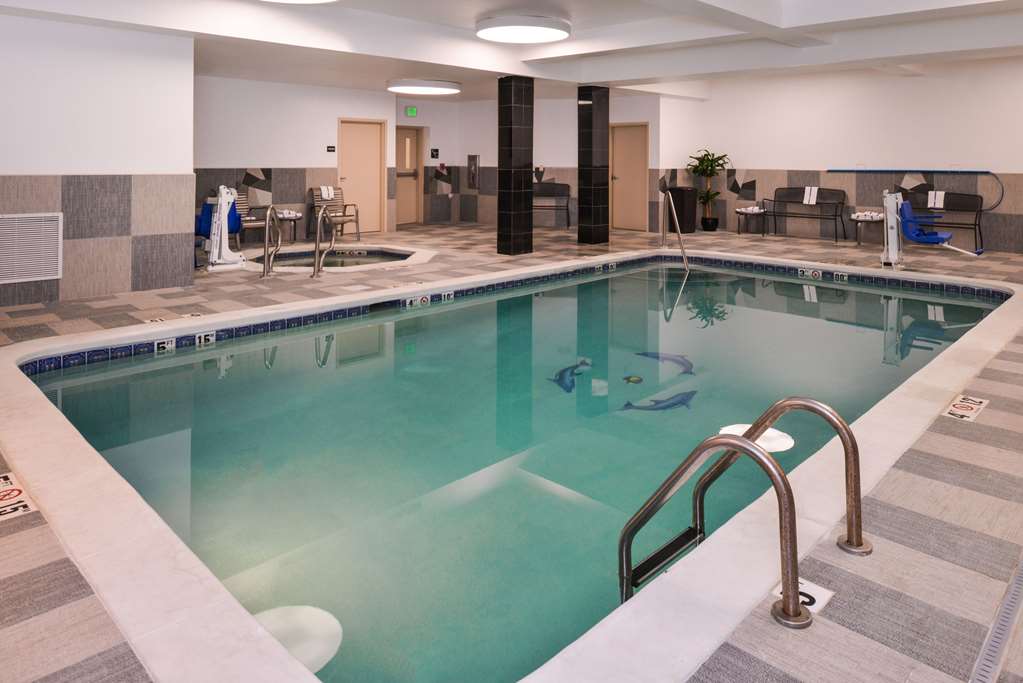 Фото Hampton Inn & Suites Denver-Speer Boulevard