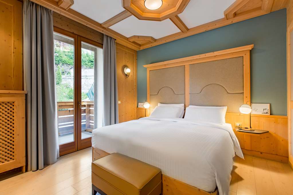 Фото Radisson Residences Savoia Palace Cortina d’Ampezzo