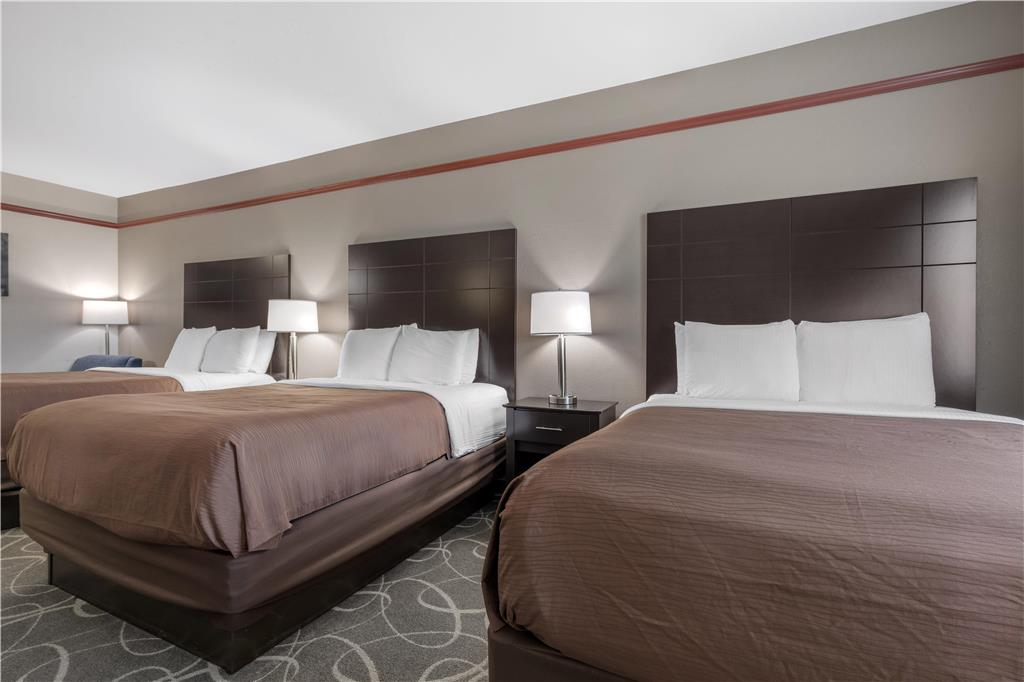 Фото Best Western Limestone Inn & Suites