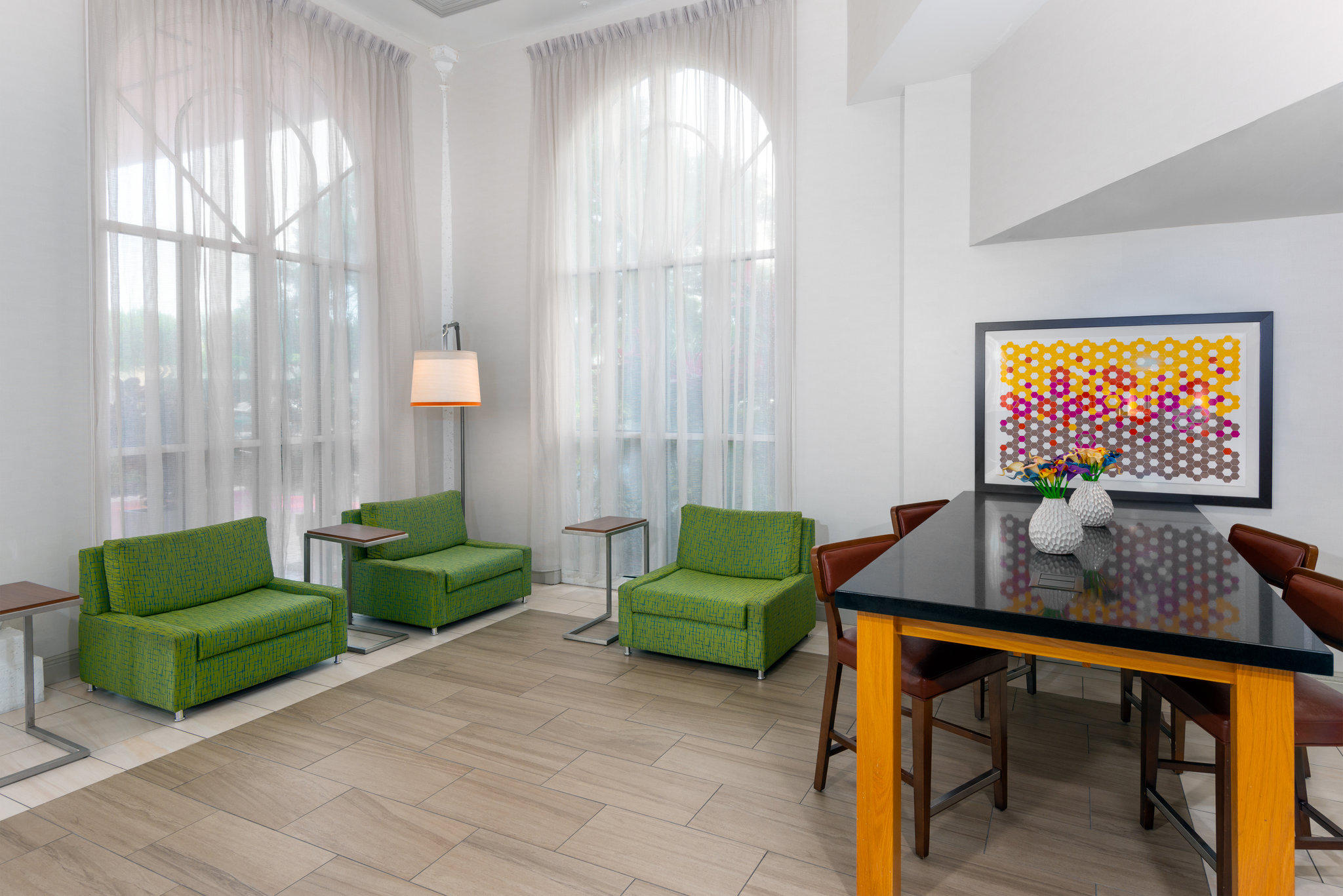 Фото Holiday Inn Express Miami Airport Doral Area, an Ihg Hotel