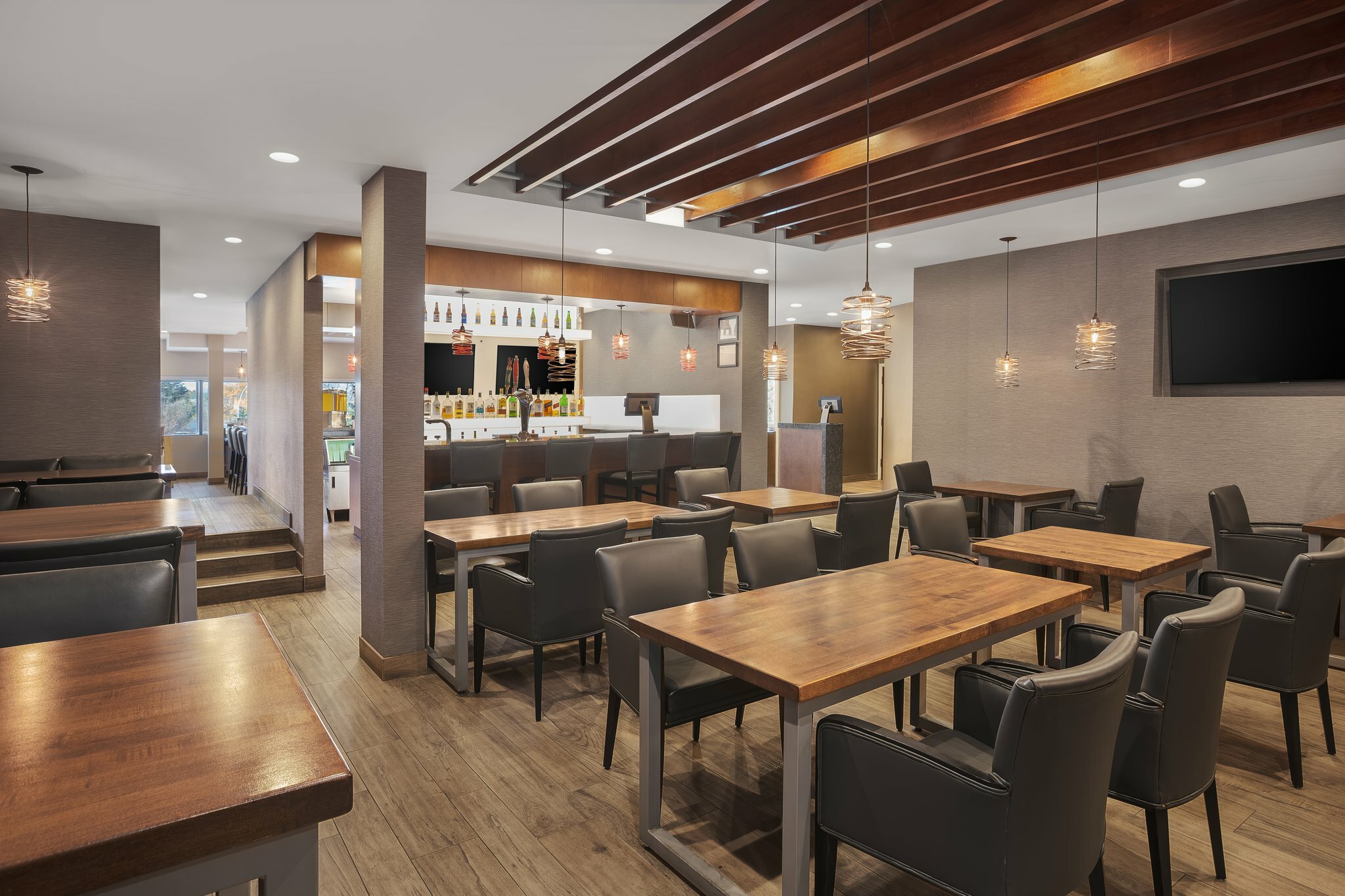 Фото Holiday Inn Calgary-Airport, an Ihg Hotel