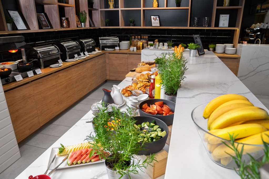 Фото Park Inn by Radisson Vilnius Airport Hotel & Conference Centre