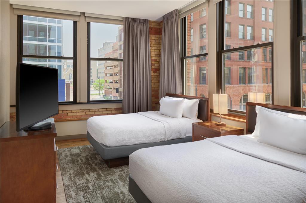 Фото Homewood Suites by Hilton Grand Rapids Downtown