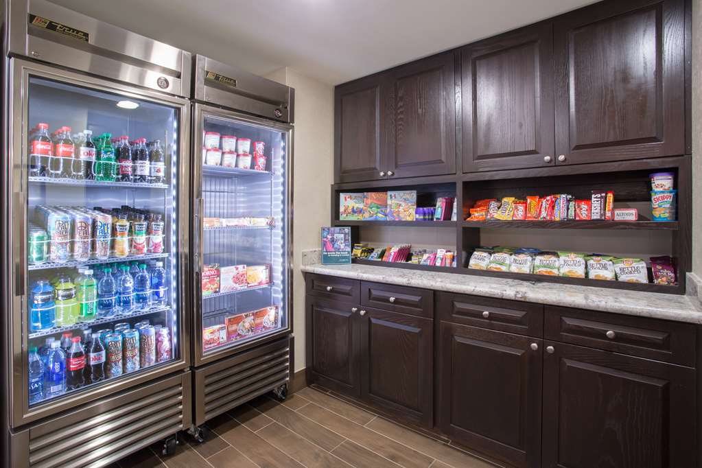 Фото Homewood Suites by Hilton Phoenix-Avondale