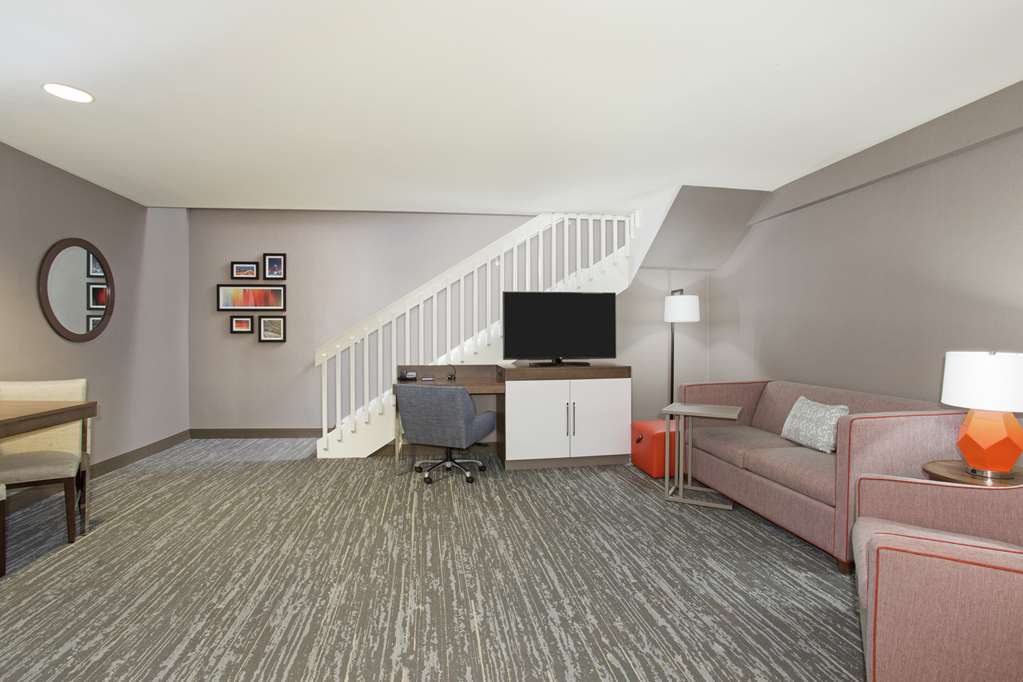 Фото Hampton Inn & Suites Denver-Downtown