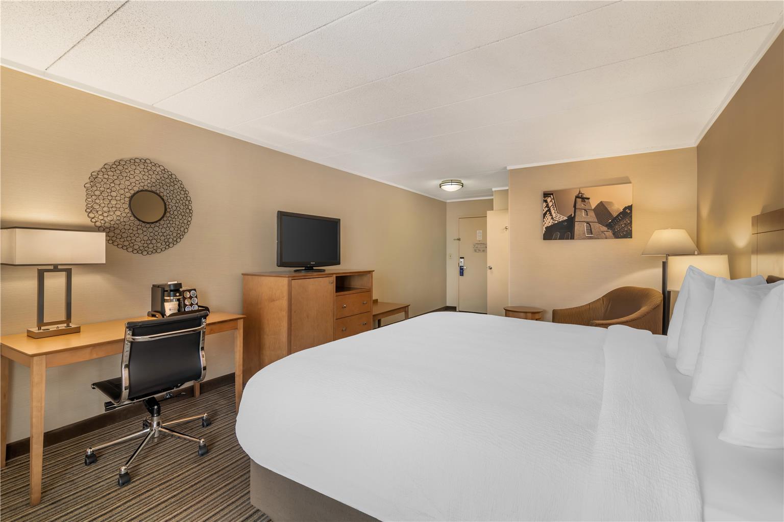 Фото Best Western Plus Waltham Boston