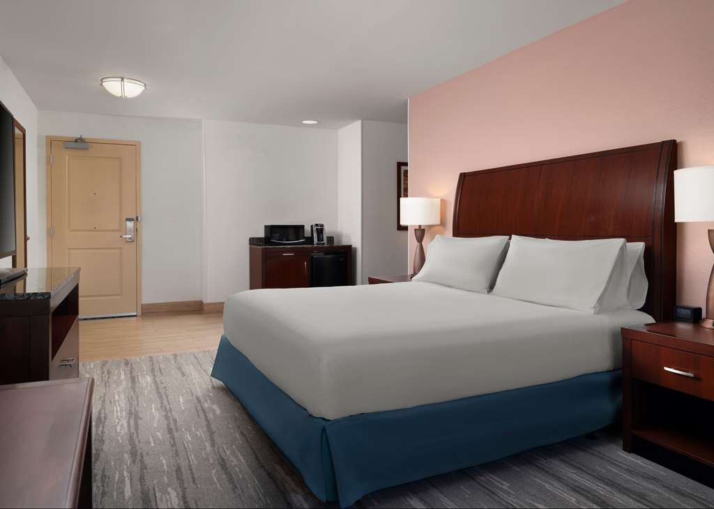 Фото Hilton Garden Inn Ann Arbor