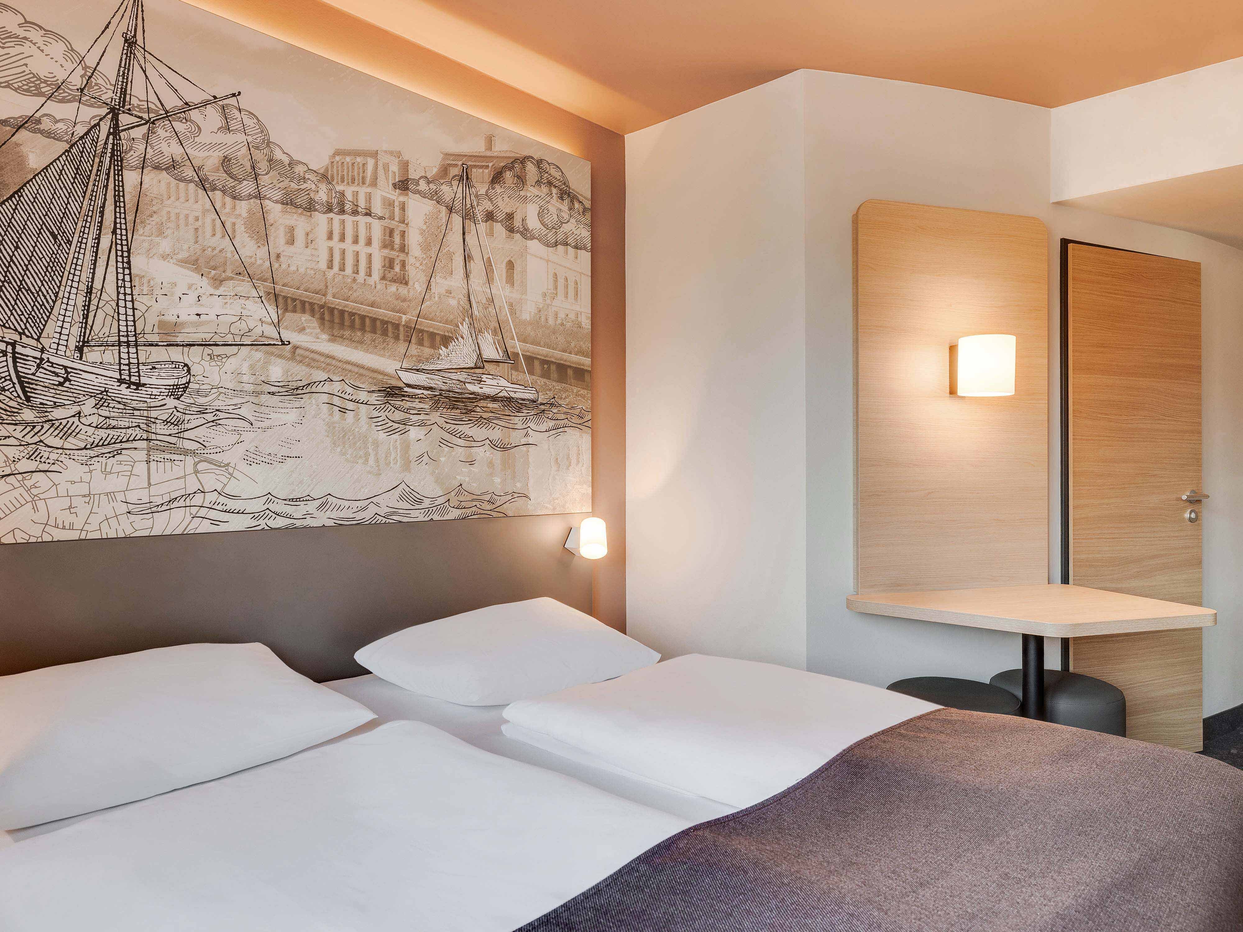 Фото B&b Hotel Oldenburg