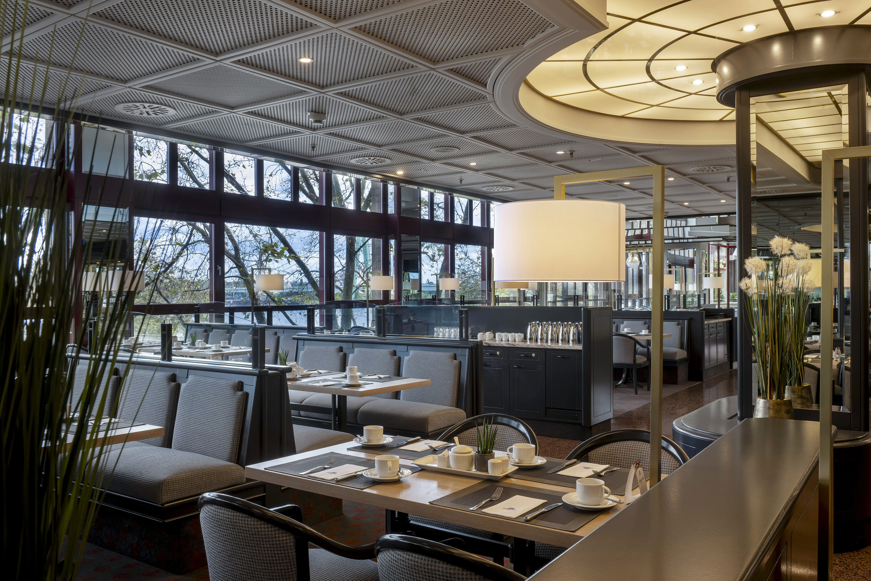 Фото Maritim Hotel Köln