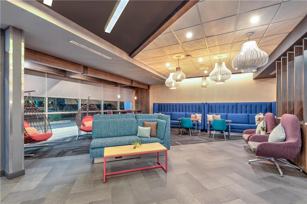 Фото Tru by Hilton The Colony Dallas